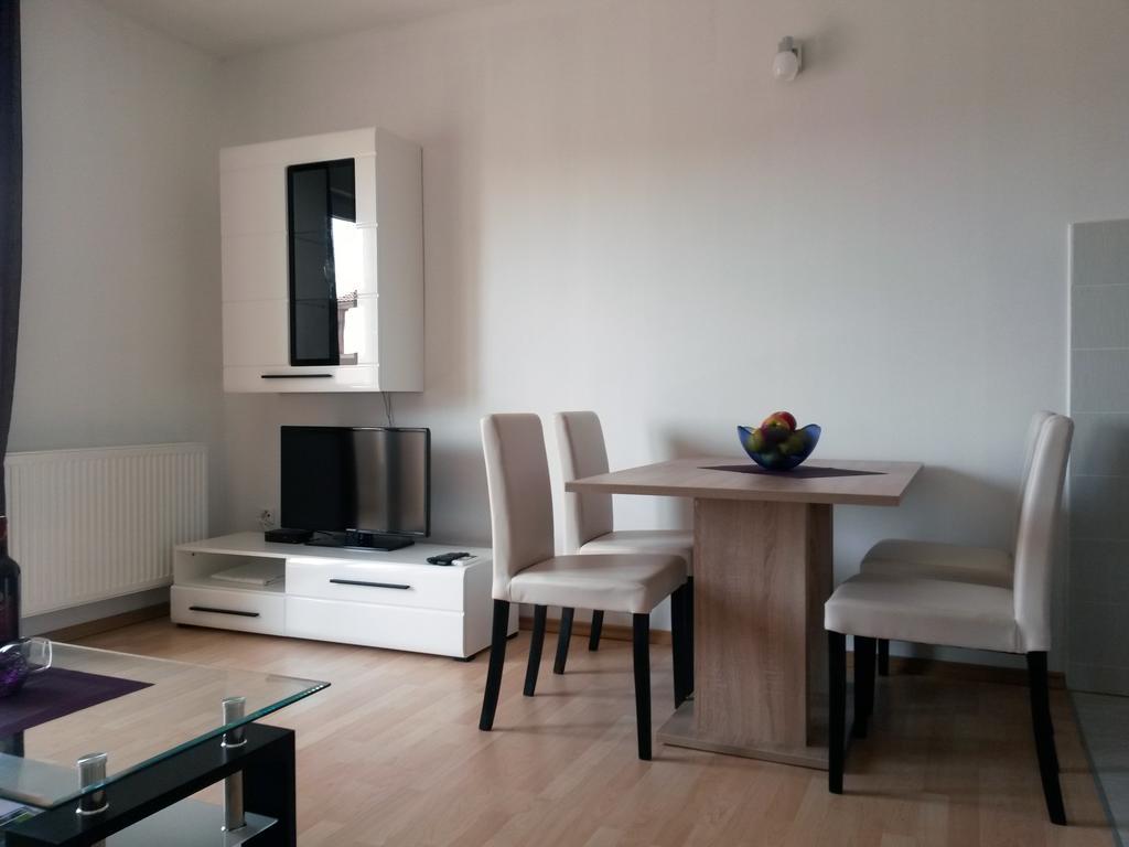 Apartments Josipa & Niki Vodice Ruang foto