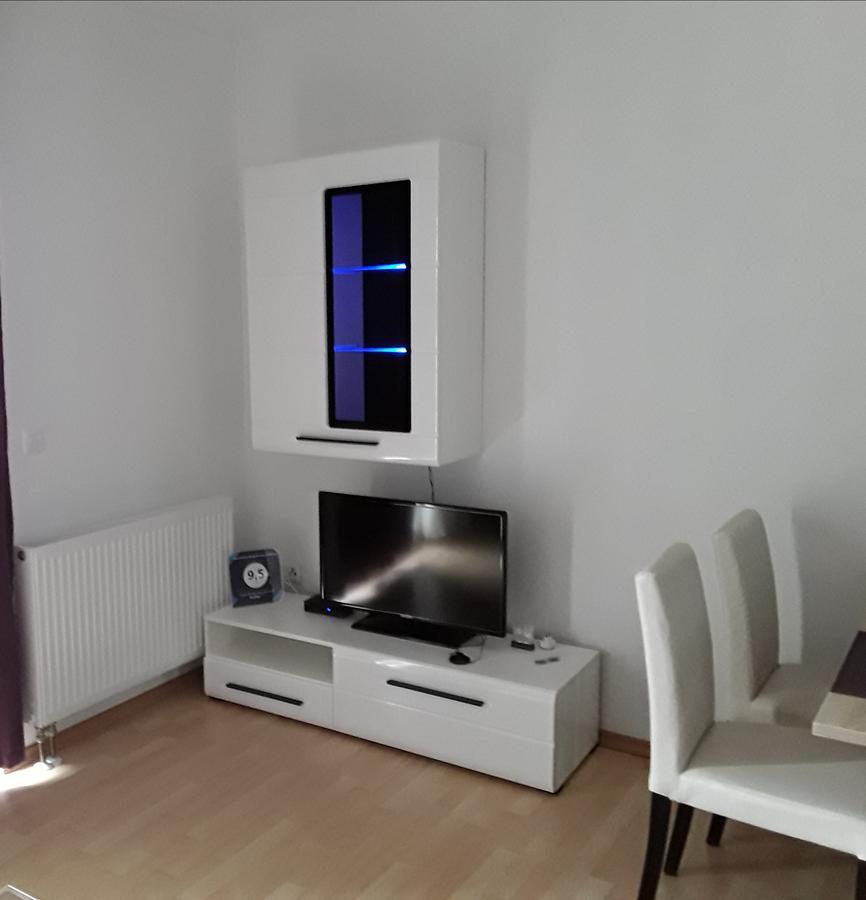 Apartments Josipa & Niki Vodice Bagian luar foto